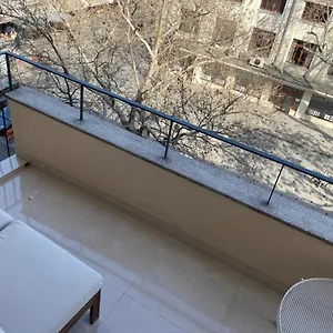 luxury-city-center-apartment-amzei-romana.bucharesthotelsnow.com/